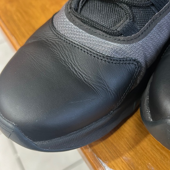 Men’s Air Nike Jordan 11 XI CMFT Size 10.5 Black - Picture 12 of 12